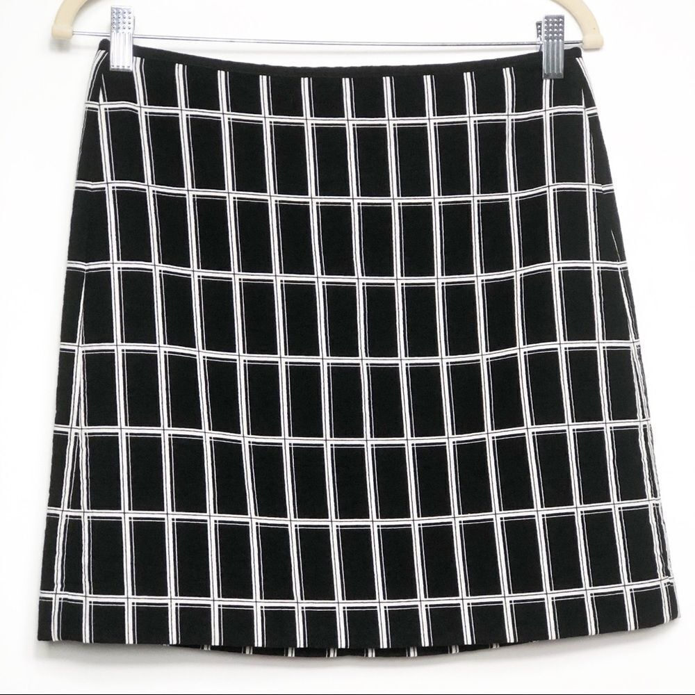LOFT black/white window pane skirt, size 2